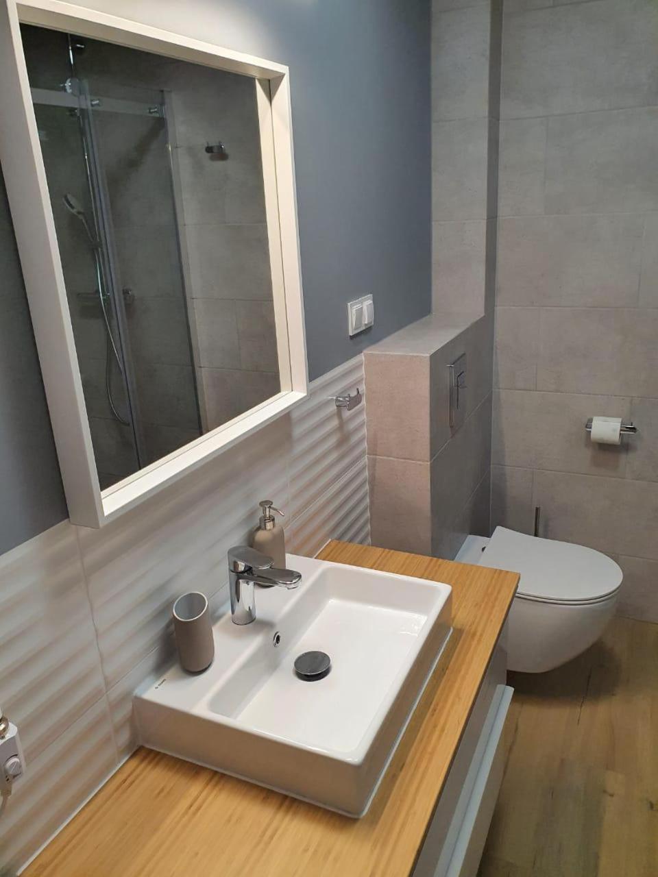 2 Cozy And Quiet A29 Apartment *