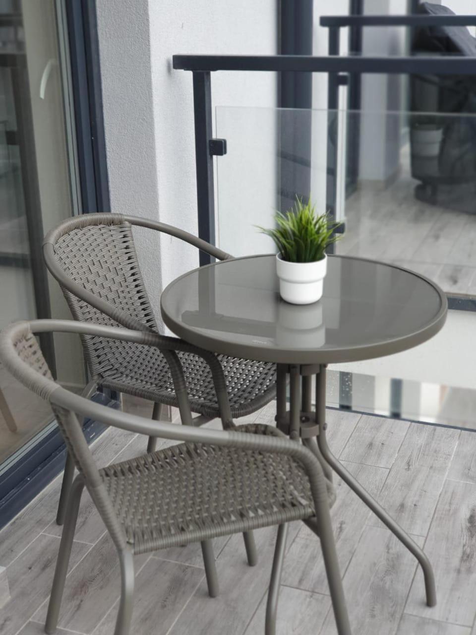 Apartment 2 Cozy And Quiet A29